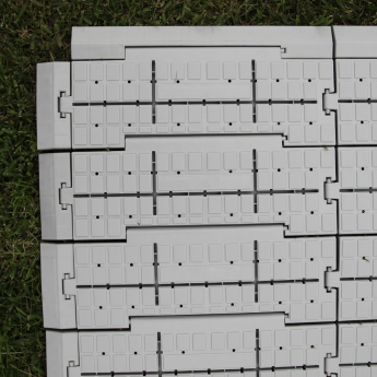 PREMIUM surenkamos grindys (1 m2) PREMIUM surenkamos grindys (1 m2)